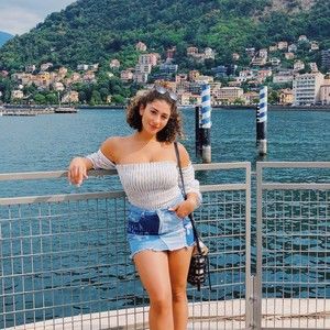 Meet your Posher, Samantha